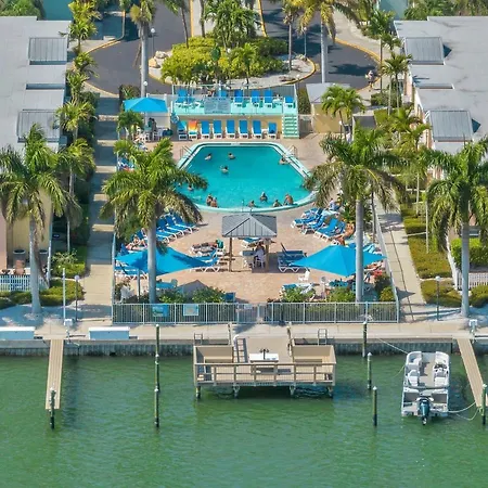 2 Bed-1 Bath With Sunroom, Private Pool And Beach Access! Clearwater Beach Exterior photo